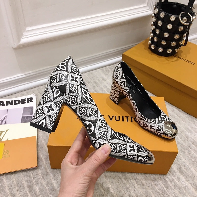 Louis Vuittion Luxury Shoes