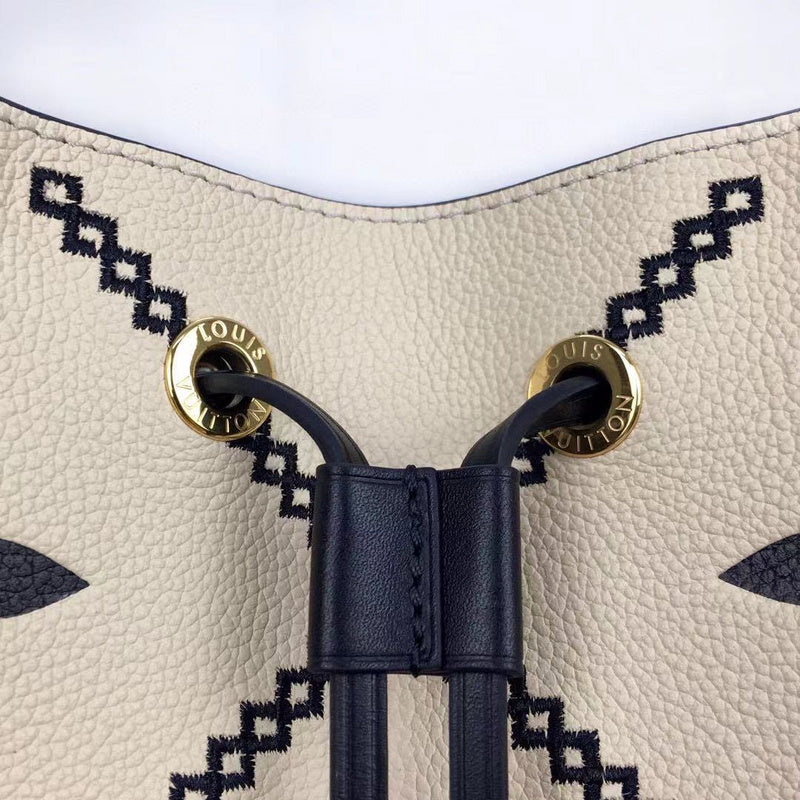 LOV2 Bags - Luxurious Bags  722