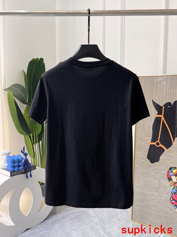 Moncler Luxury Cloth