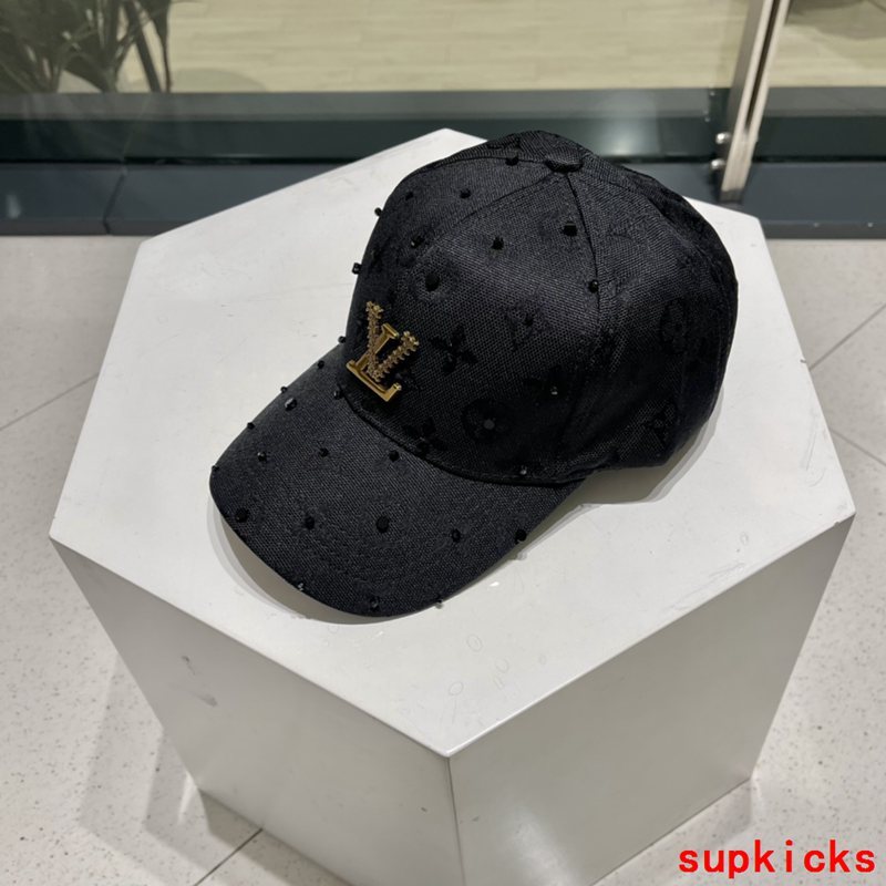 Louis Vuitton Luxury Cap