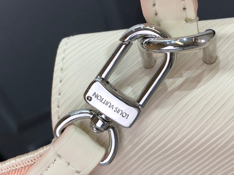 I W Fashion Lu-Vi bags - 16996