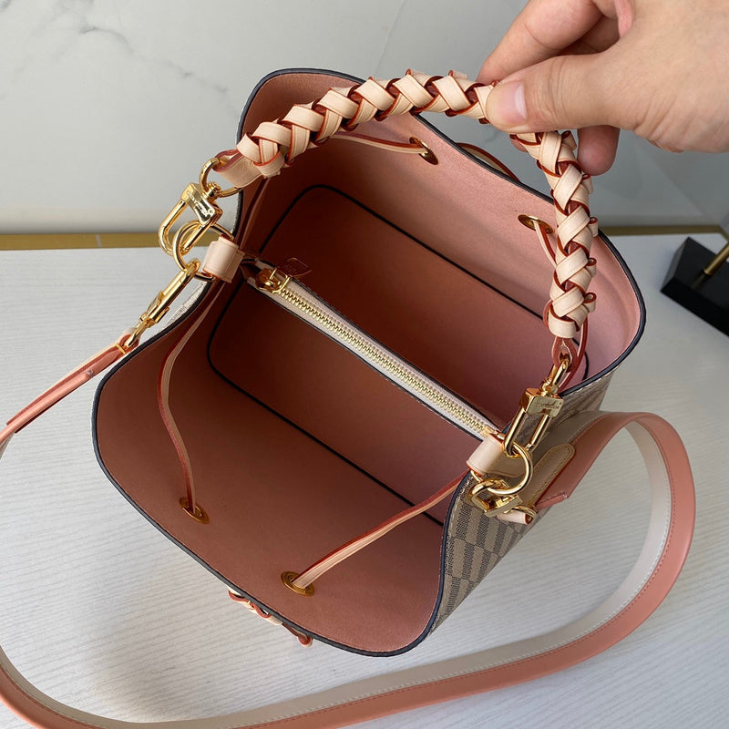 LOV2 Bags - Luxurious Bags  2699