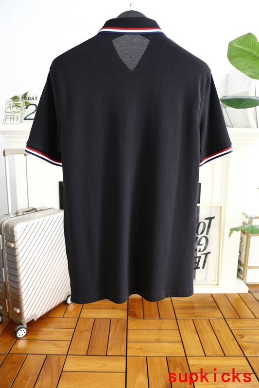 Moncler Luxury Cloth