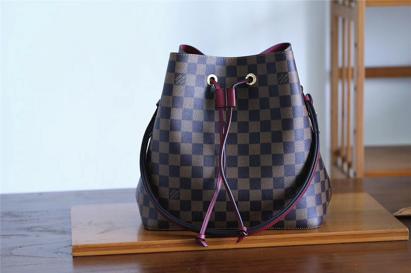 I W Fashion Lu-Vi bags - 8572