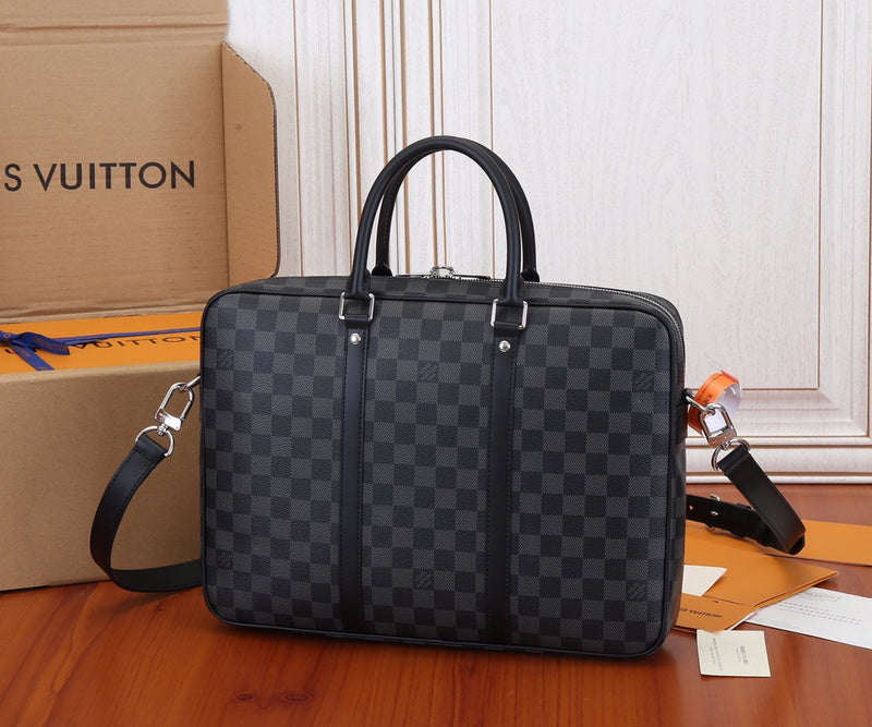 I W Fashion Lu-Vi bags - 17693