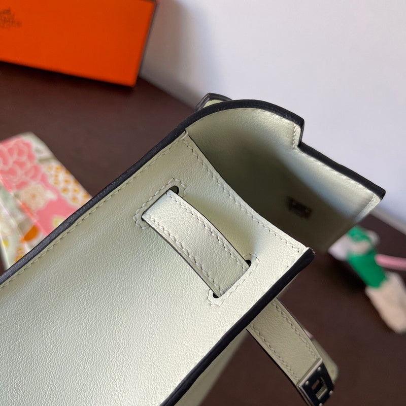 PHA - HMS Bags - 1693