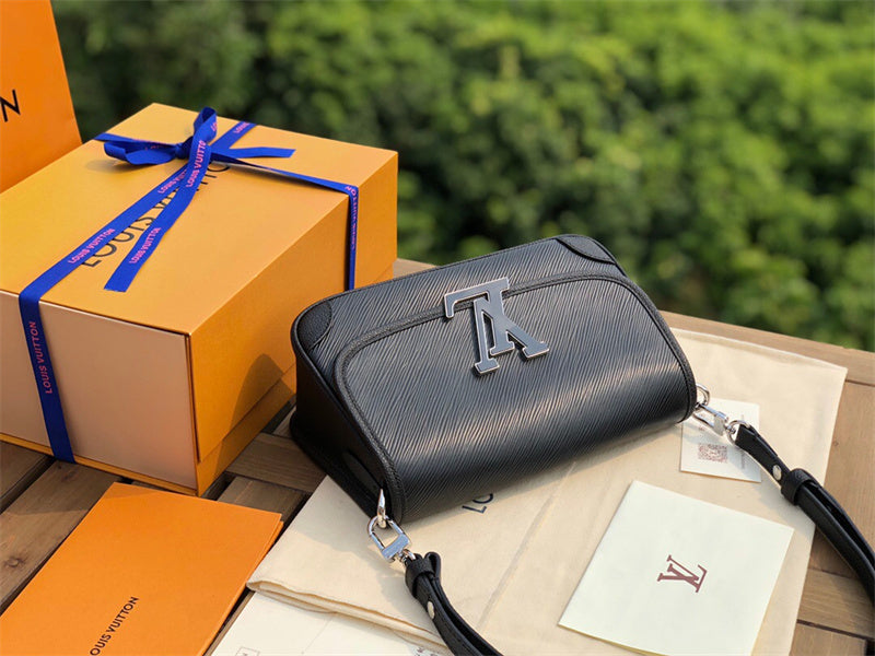 PHA - LOV Bags - 576