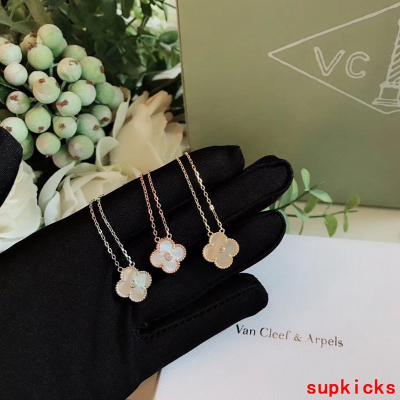 Van Cleef & Arples Jewelry