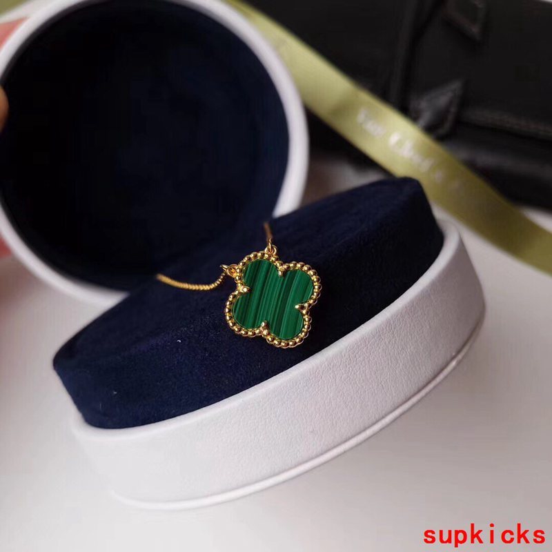 Van Cleef & Arples Jewelry