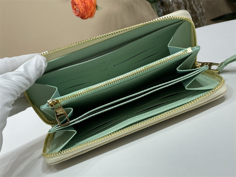 PHA - LOV Bags - 052