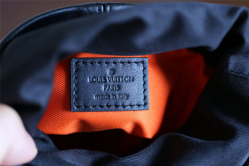 I W Fashion Lu-Vi bags - 10381