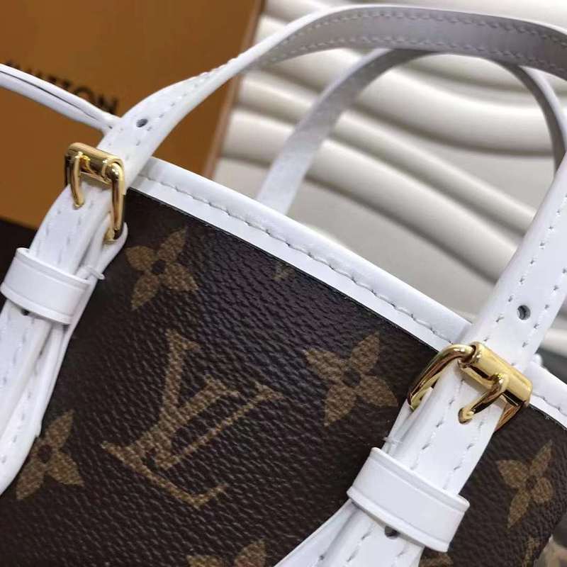 LOV2 Bags - Luxurious Bags  550