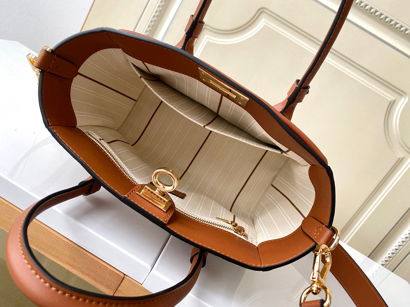I W Fashion Lu-Vi Bags - 16684
