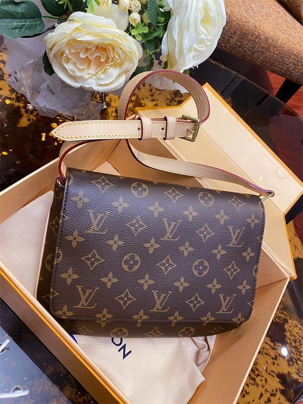 PHA - LOV Bags - 110