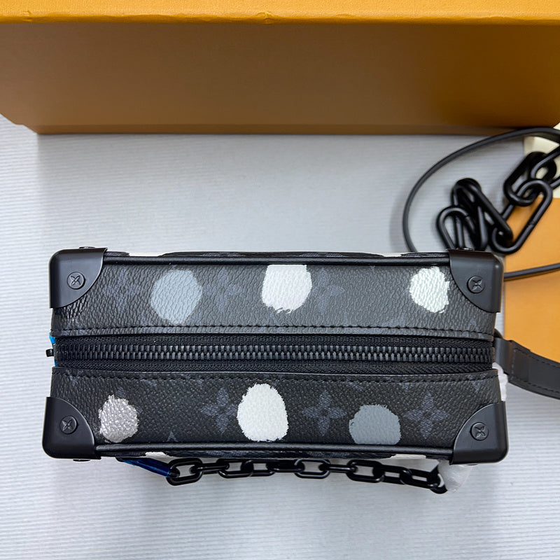 I W Fashion Lu-Vi bags - 10131