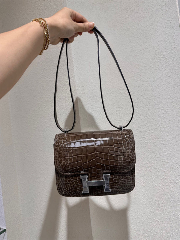 PHA - HMS Bags - 744