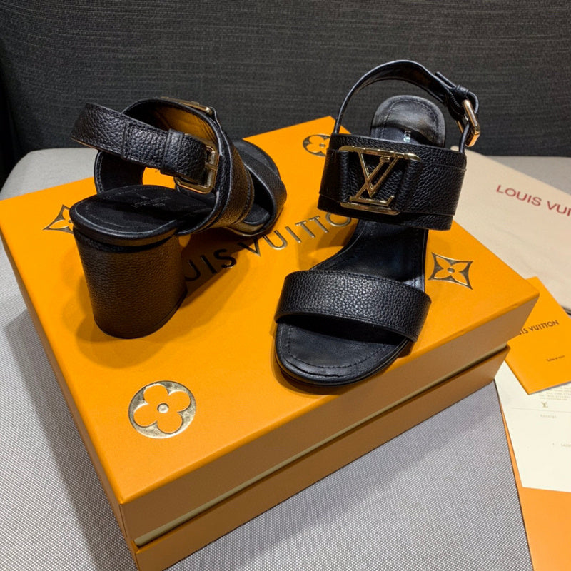 Louis Vuittion Luxury Shoes