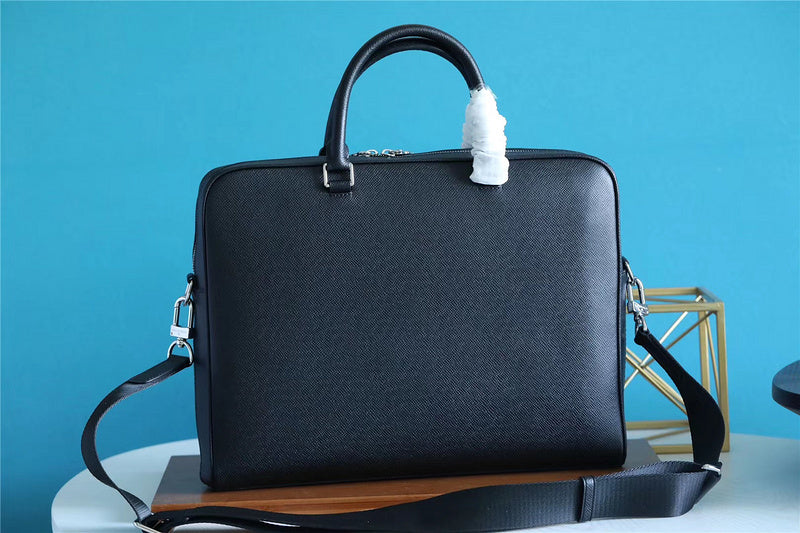 I W Fashion Lu-Vi bags - 9830