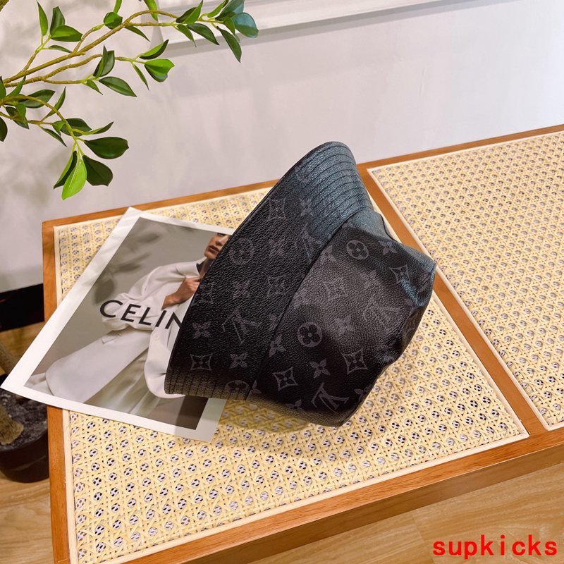 Louis Vuitton Luxury Cap