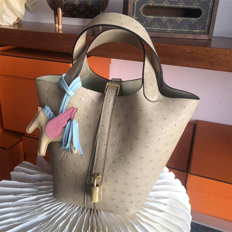 PHA - HMS Bags - 801