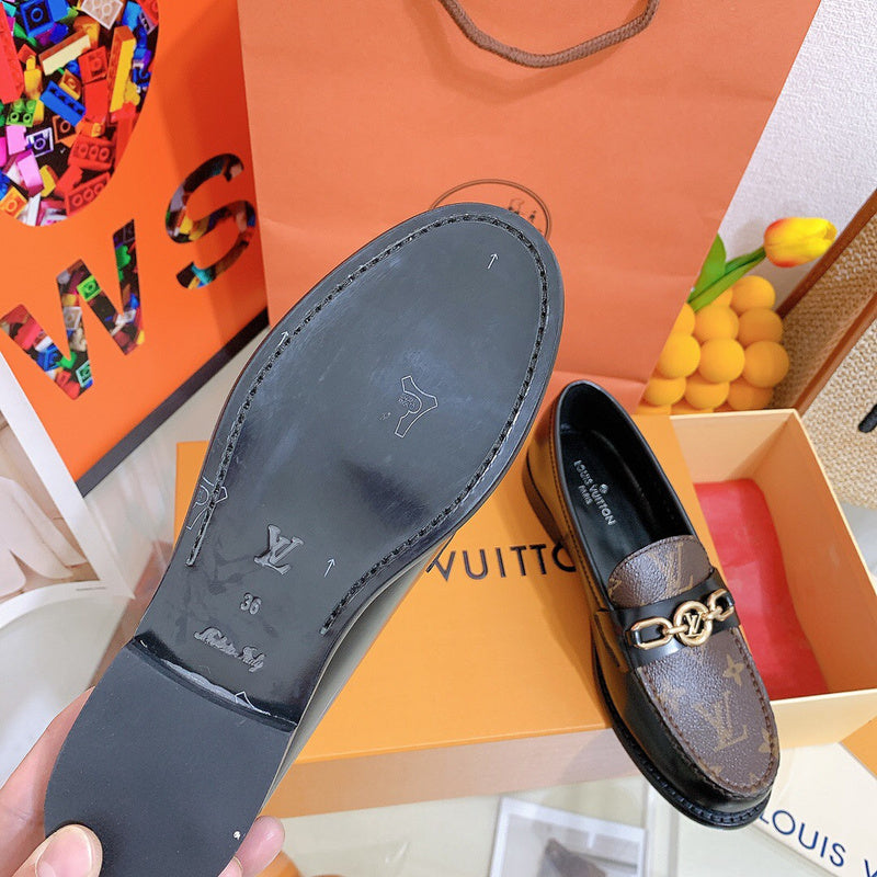 Louis Vuittion Luxury Shoes