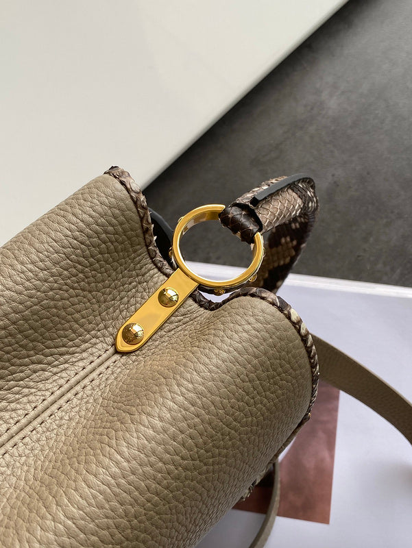 I W Fashion Lu-Vi bags - 17343