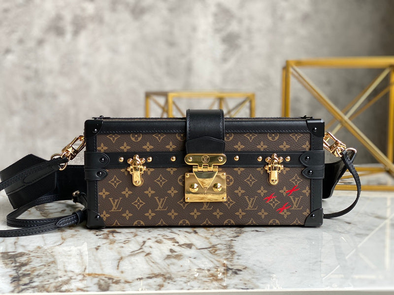I W Fashion Lu-Vi Bags - 16681