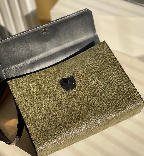 Ava’s Mode - LOV Bags - 2550