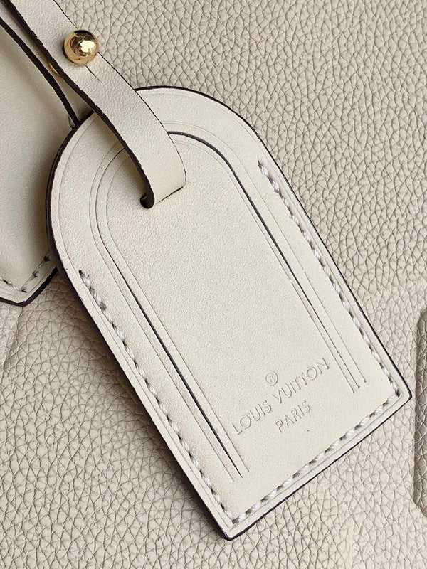I W Fashion Lu-Vi bags - 17776