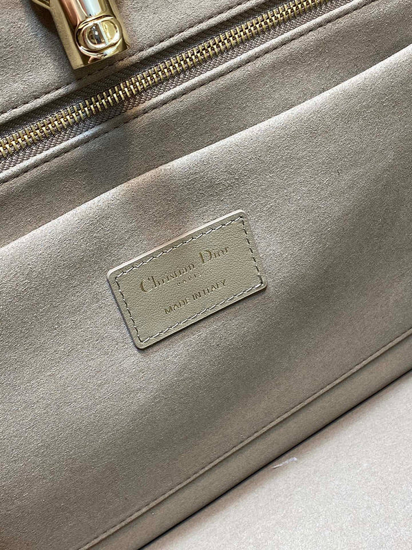 ENT - DOR Bags - 652