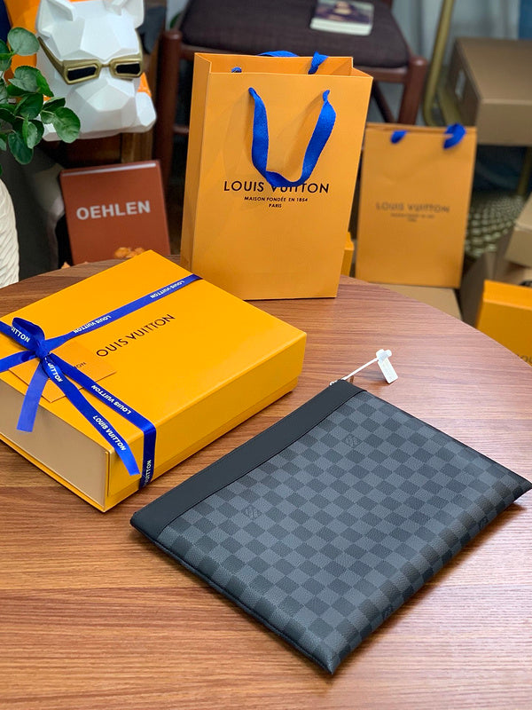 I W Fashion Lu-Vi Bags - 16659