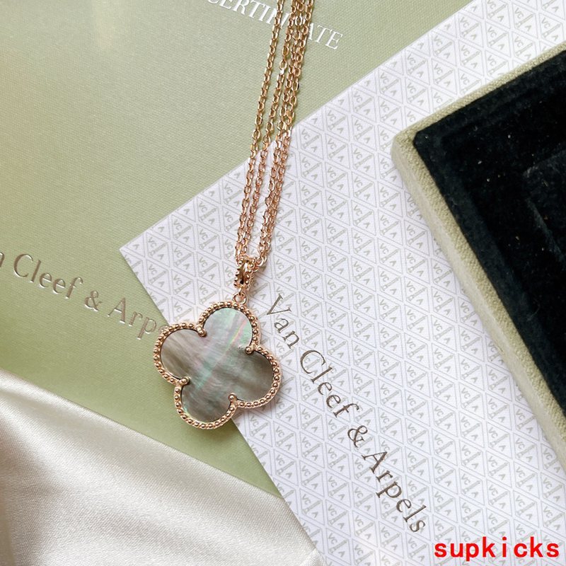 Van Cleef & Arples Jewelry