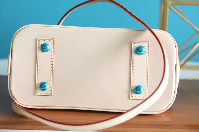 I W Fashion Lu-Vi bags - 8244