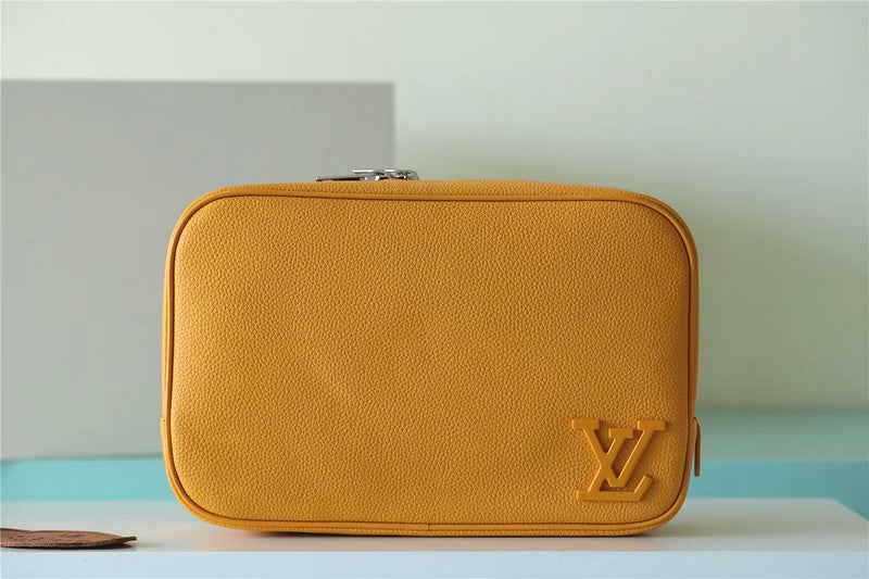 I W Fashion Lu-Vi bags - 10677