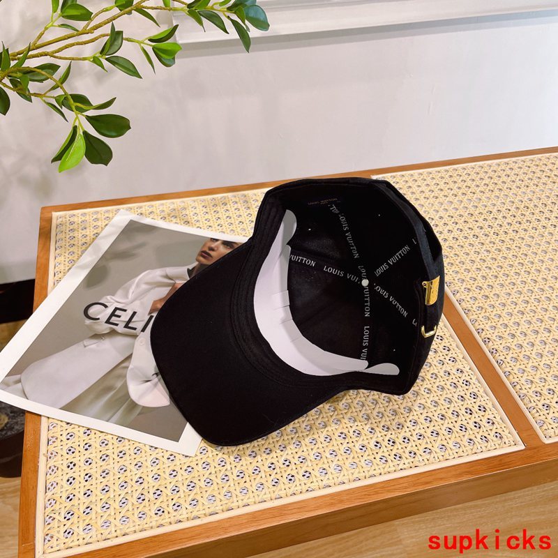 Louis Vuitton Luxury Cap