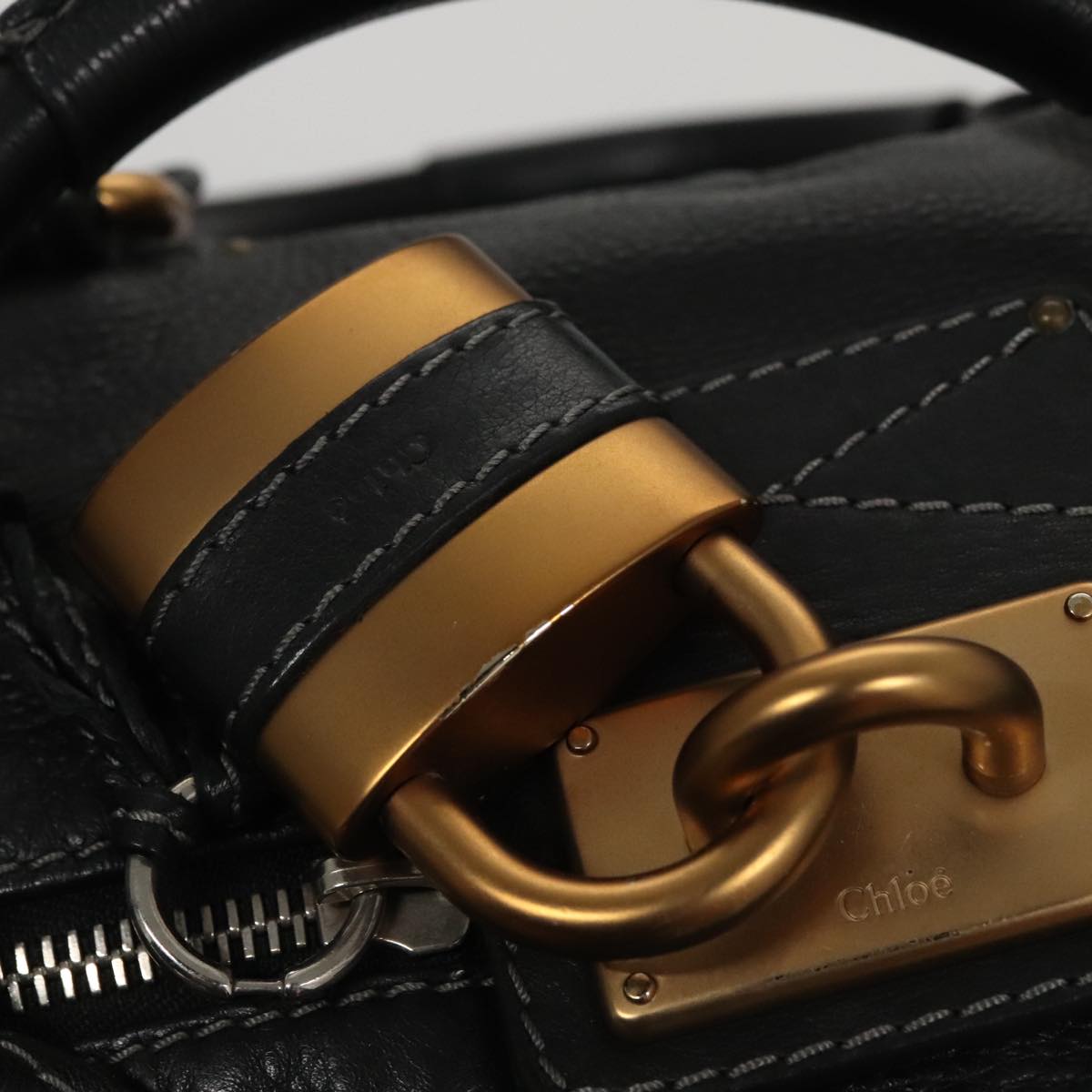 Chloe Paddington Shoulder Bag Leather Black Gold am7567
