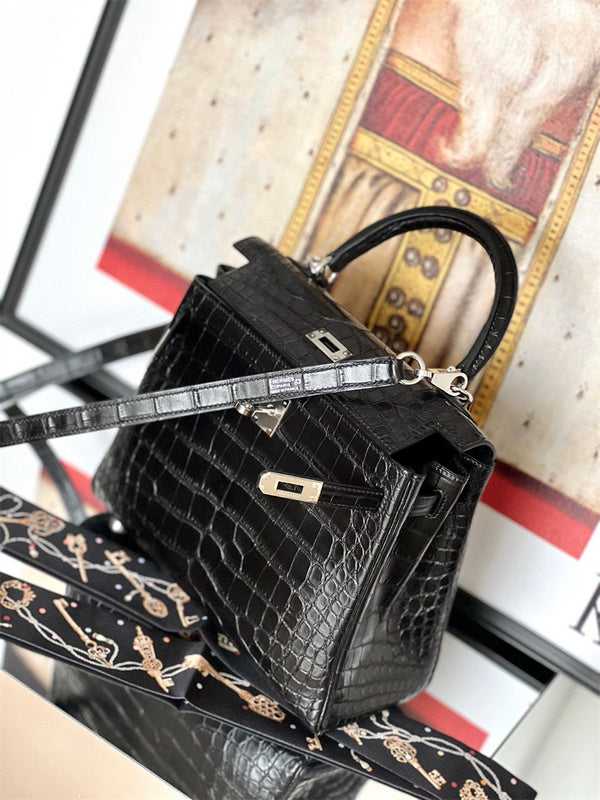 PHA - HMS Bags - 991