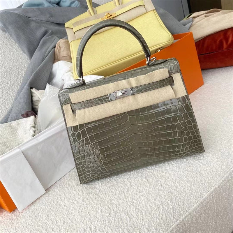 PHA - HMS Bags - 946