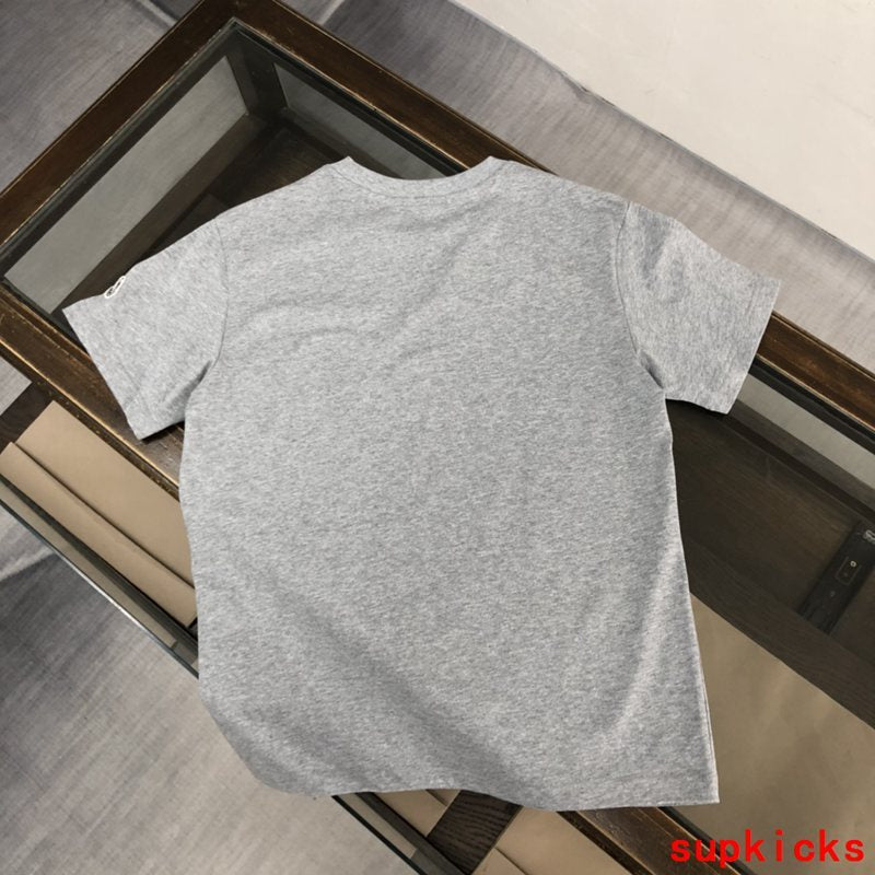 Moncler Luxury Cloth