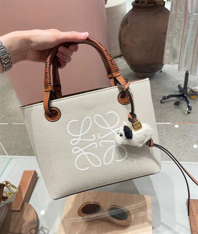 PHA - LWO Bags - 095