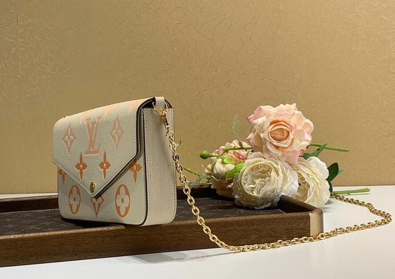 Ava’s Mode - LOV Bags - 2500