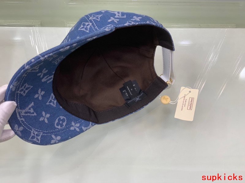 Louis Vuitton Luxury Cap