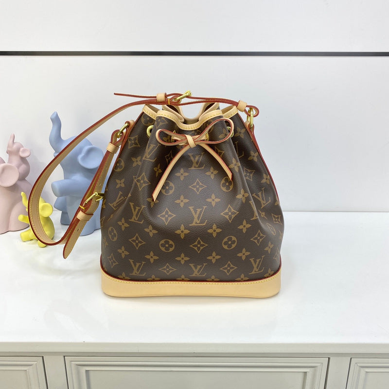 I W Fashion Lu-Vi Bags - 16895