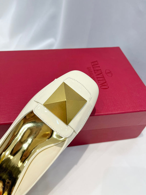 Valentino GARAVANI Luxury Shoes