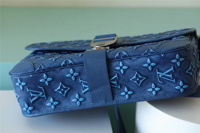 I W Fashion Lu-Vi bags - 9994