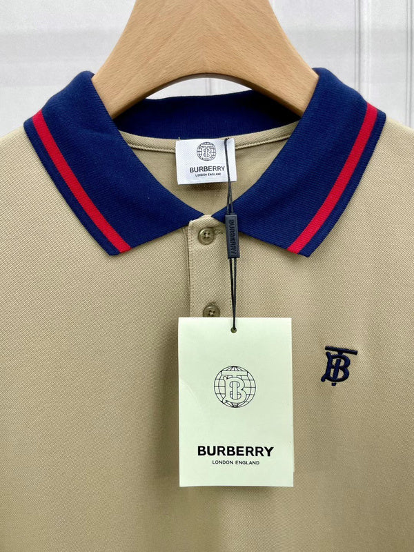Burberry T-Shirts - 276