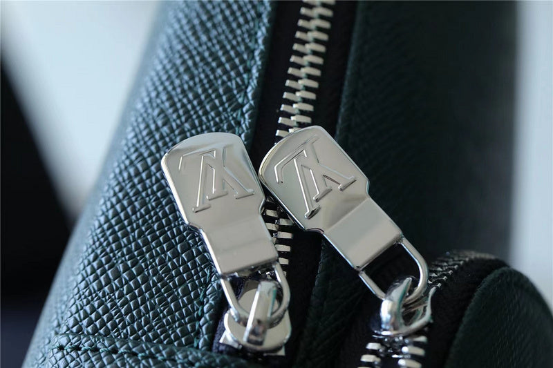 I W Fashion Lu-Vi bags - 10210