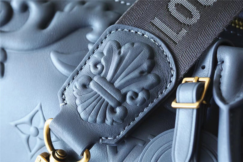 I W Fashion Lu-Vi bags - 11145