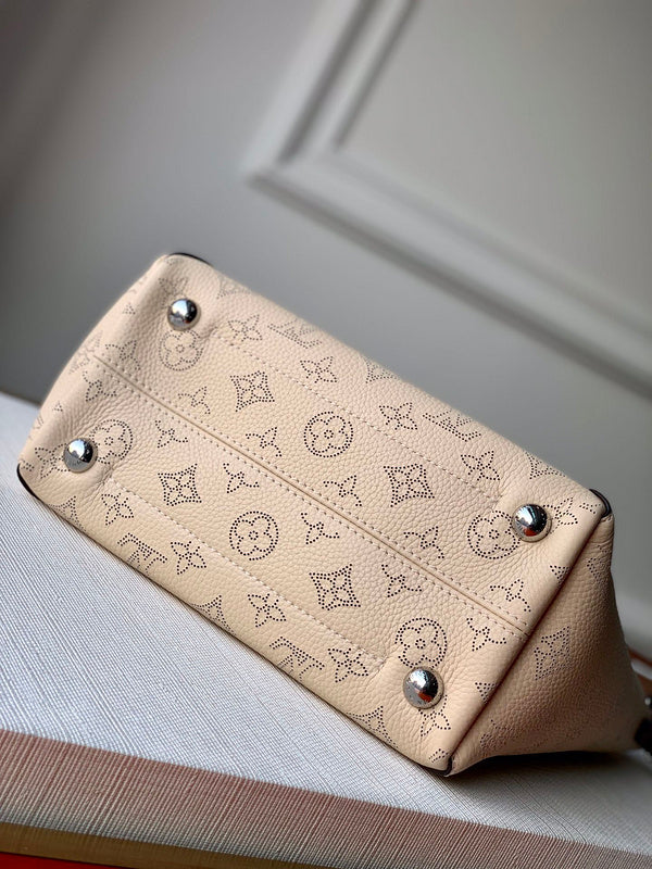LOV2 Bags - Luxurious Bags  986