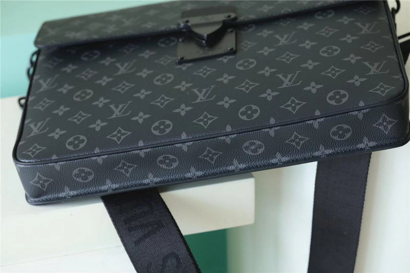 I W Fashion Lu-Vi bags - 10091